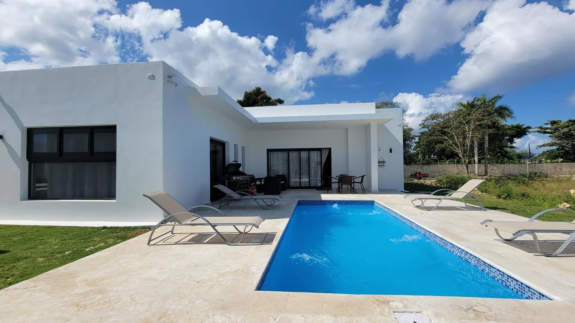 2Ja Management Group - Sov Properties Sosúa 0*,