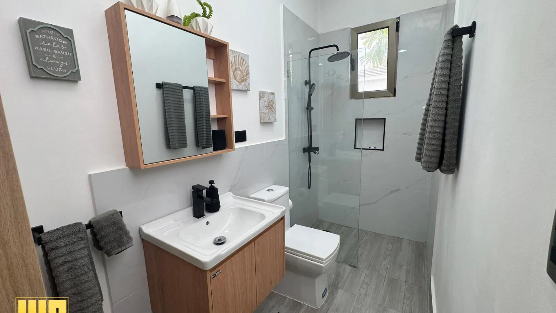 2Ja Management Group - Sov Properties Sosúa Vila